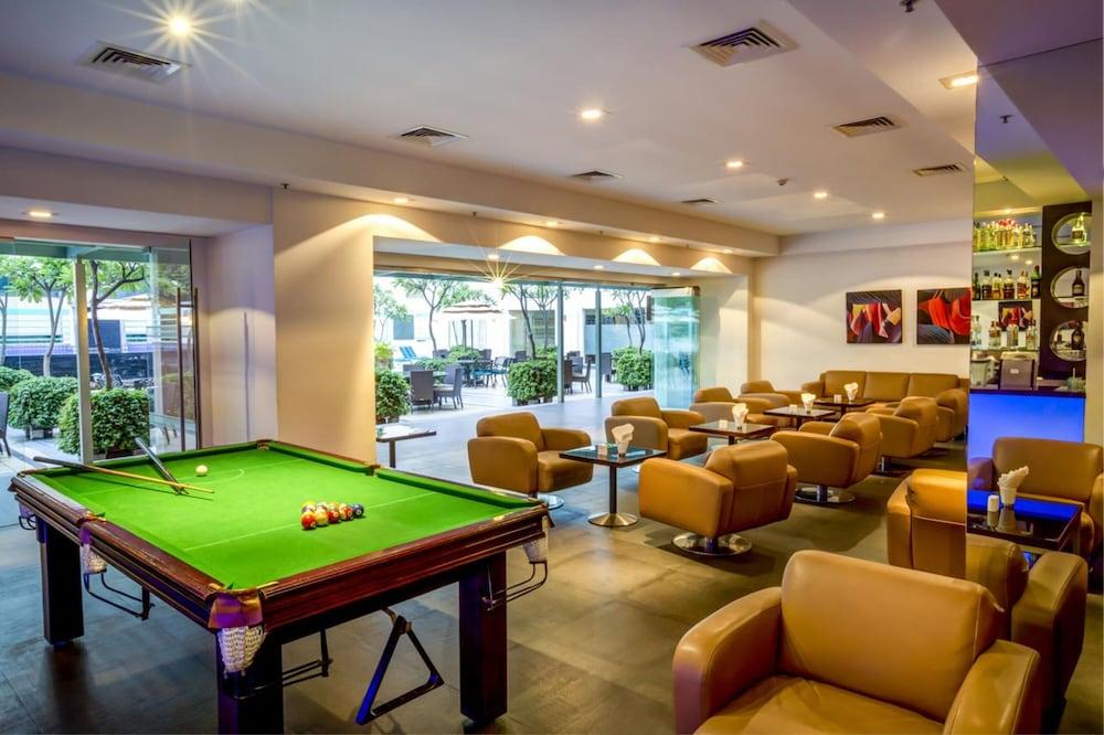 Radha Regent, Hotel 3*