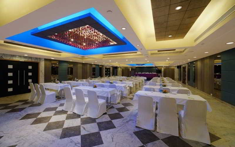 Hotel Radha Regent, Chennai